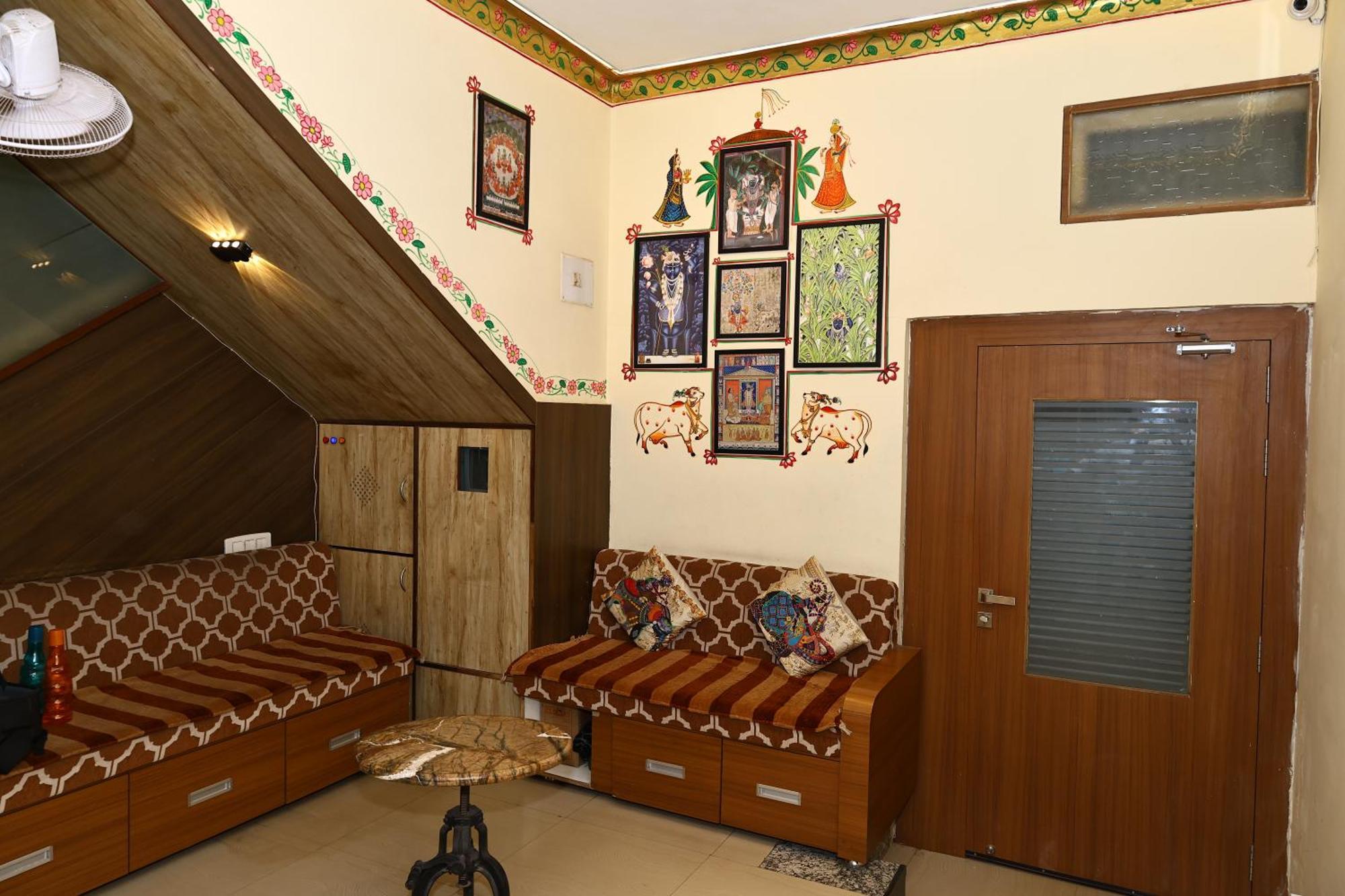 Hotel Suncity By Sharnam Nāthdwāra Екстериор снимка